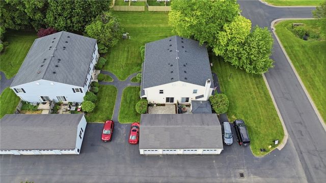 97 Springwood Drive, Webster, NY 14580