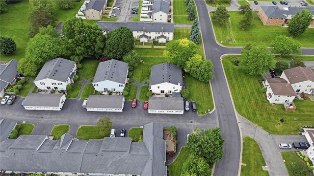97 Springwood Drive, Webster, NY 14580