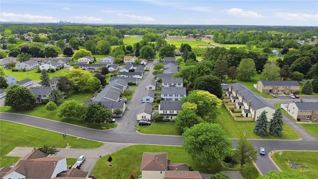 97 Springwood Drive, Webster, NY 14580