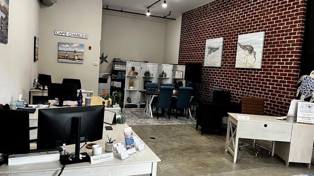 300 Mason Ave Ste A, Cape Charles, VA 23310