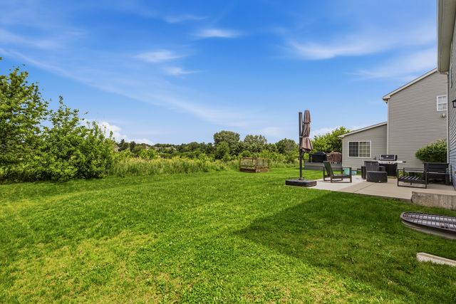 2341 Mayfield Drive, Montgomery, IL 60538