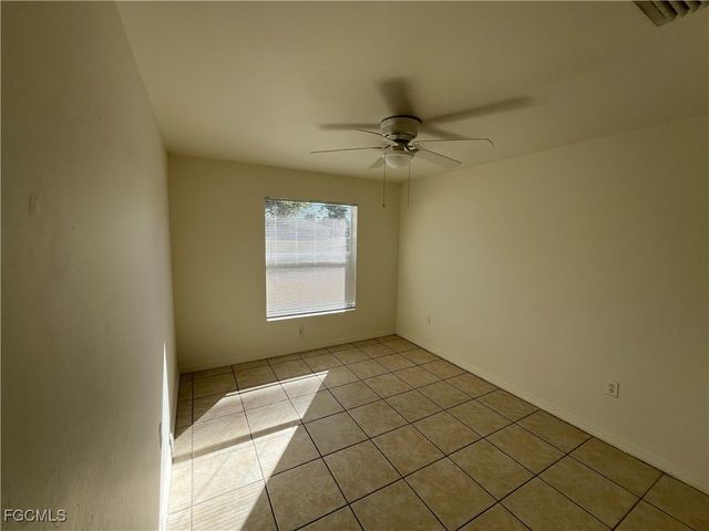 601 SE 5th ST, Cape Coral, FL 33990