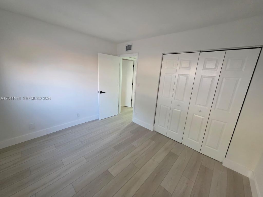 101 NE 41st St F98, Oakland Park, FL 33334