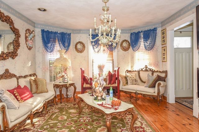 103 Dalton Street, Lowell, MA 01850