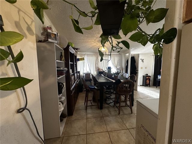 5823 N Hwy 66 Drive, Kingman, AZ 86401