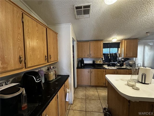 5823 N Hwy 66 Drive, Kingman, AZ 86401