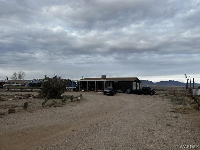 5823 N Hwy 66 Drive, Kingman, AZ 86401