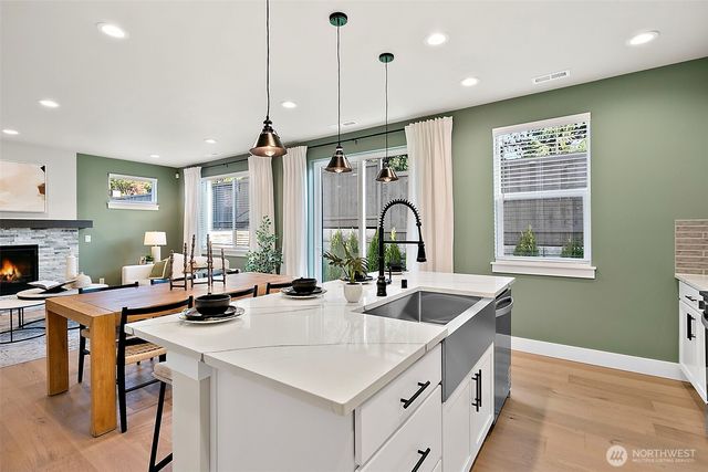 20904 99th Place S, Kent, WA 98031