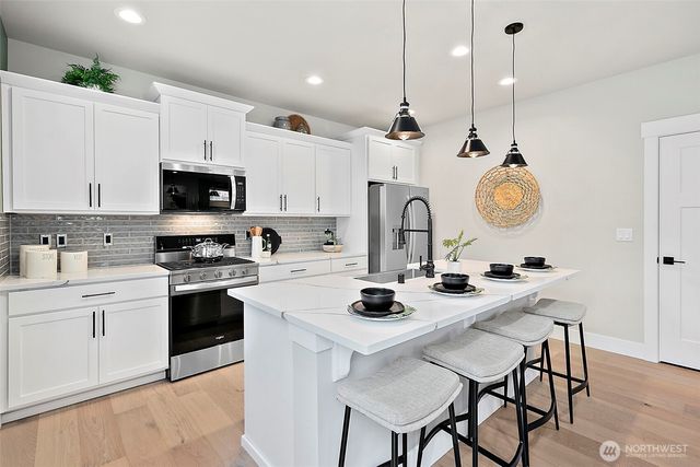 20904 99th Place S, Kent, WA 98031