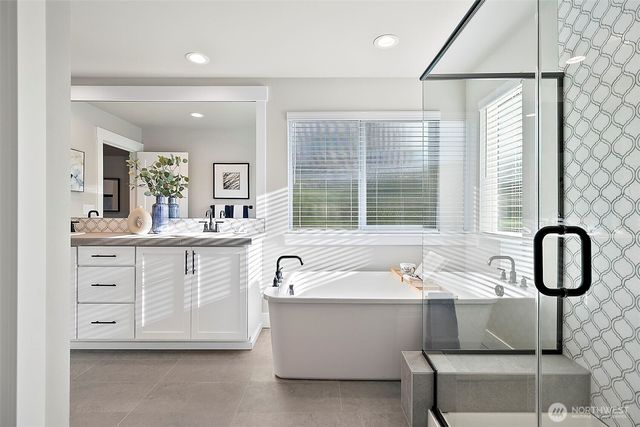 20904 99th Place S, Kent, WA 98031