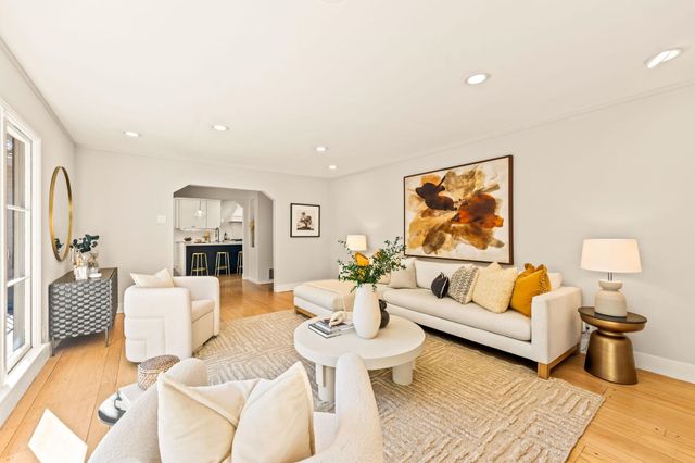 1678 Trestle Glen Rd., Oakland, CA 94610