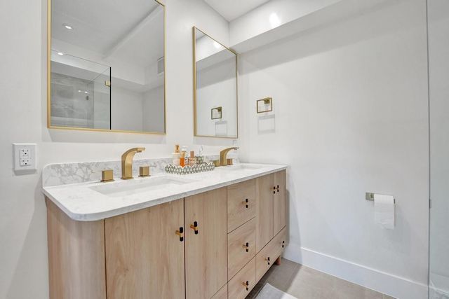2866 NE 30th Street 9, Fort Lauderdale, FL 33306