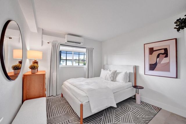 2866 NE 30th Street 9, Fort Lauderdale, FL 33306