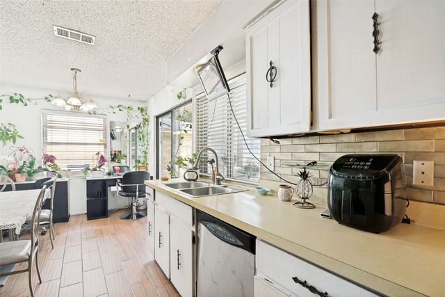 2921 Rustic Meadow Drive, Garland, TX 75044