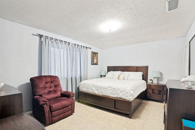 2921 Rustic Meadow Drive, Garland, TX 75044