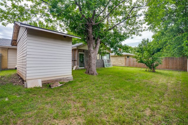 2921 Rustic Meadow Drive, Garland, TX 75044
