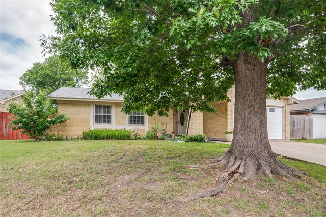 2921 Rustic Meadow Drive, Garland, TX 75044