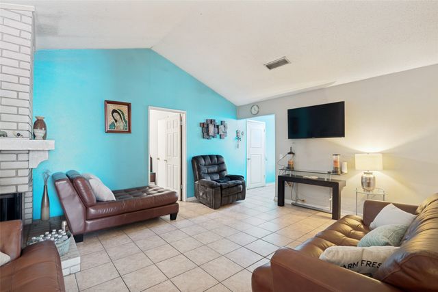 2921 Rustic Meadow Drive, Garland, TX 75044