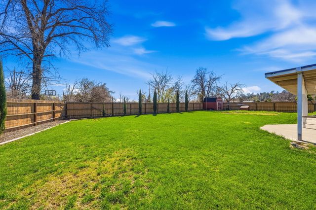 4920 Bonnyview Avenue, Redding, CA 96001