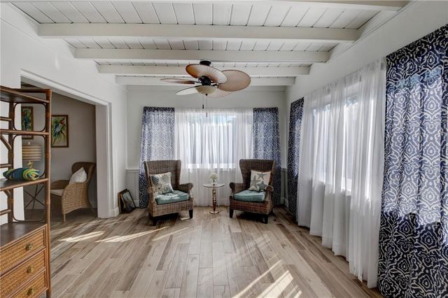 10 S Swinton Circle, Delray Beach, FL 33444