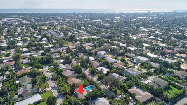 10 S Swinton Circle, Delray Beach, FL 33444