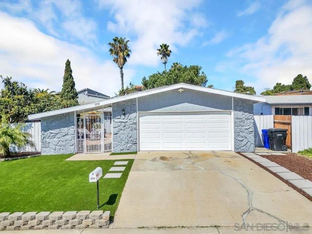 3734 Aqua Park Ct, San Diego, CA 92154