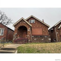 4934 Plover Avenue, St Louis, MO 63120