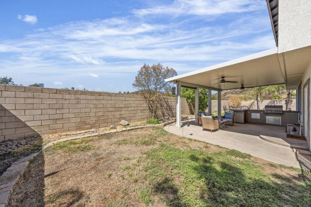 27431 Mangrove Street, Murrieta, CA 92563