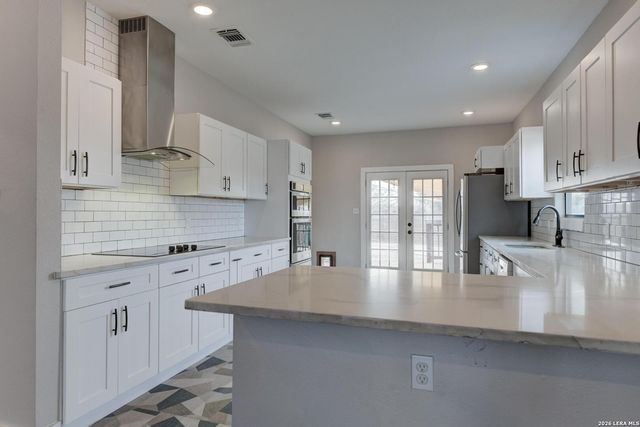 242 Furnish Ave., San Antonio, TX 78204