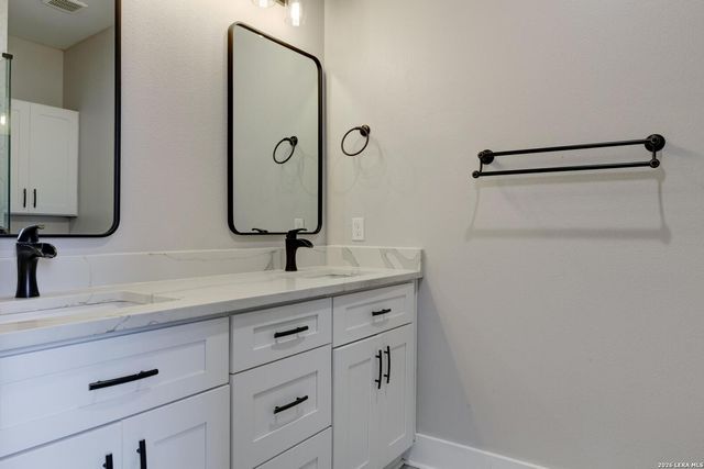 242 Furnish Ave., San Antonio, TX 78204