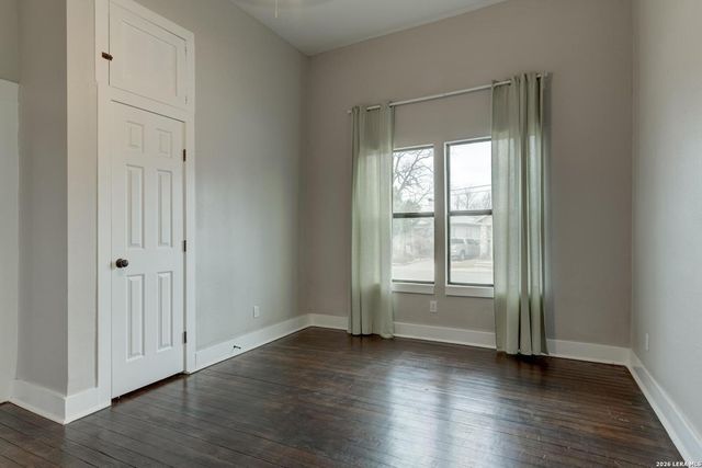 242 Furnish Ave., San Antonio, TX 78204