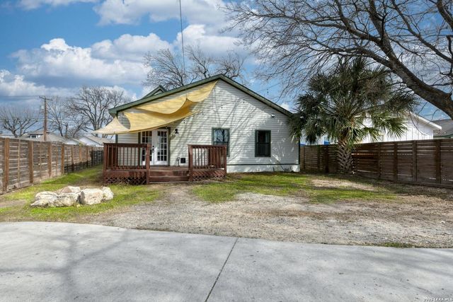 242 Furnish Ave., San Antonio, TX 78204