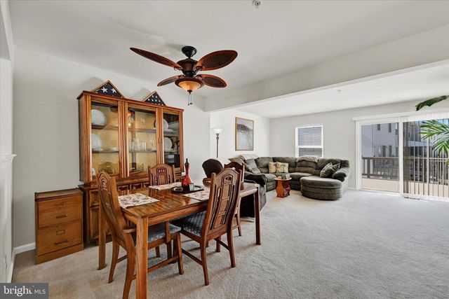 660 HUNTING FIELDS RD, Middle River, MD 21220