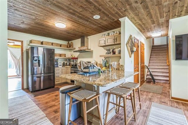 9959 POINT VIEW Drive, Jonesboro, GA 30238