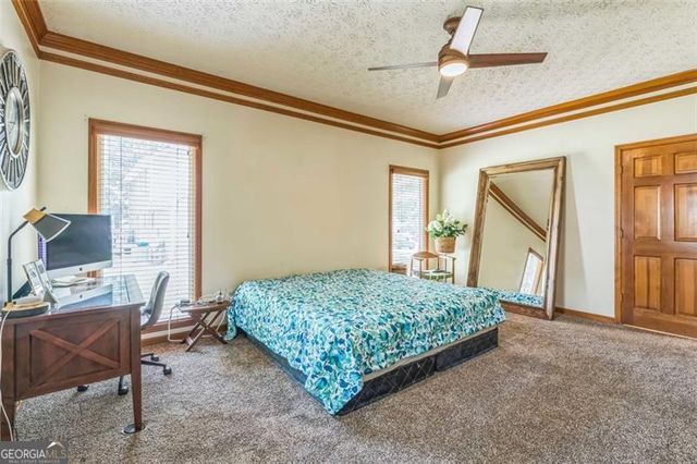 9959 POINT VIEW Drive, Jonesboro, GA 30238