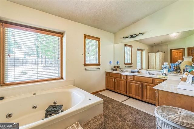9959 POINT VIEW Drive, Jonesboro, GA 30238