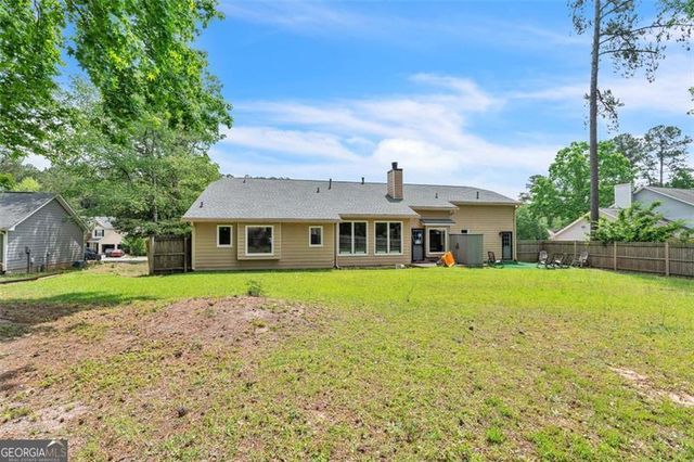 9959 POINT VIEW Drive, Jonesboro, GA 30238