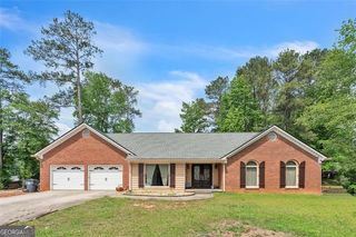 9959 POINT VIEW Drive, Jonesboro, GA 30238