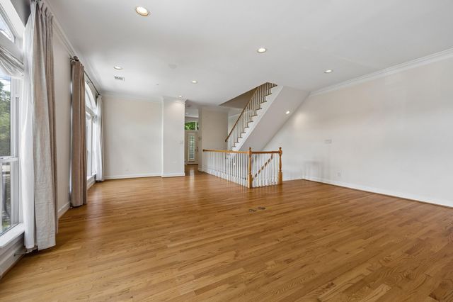 1119 Banks Street, Houston, TX 77006