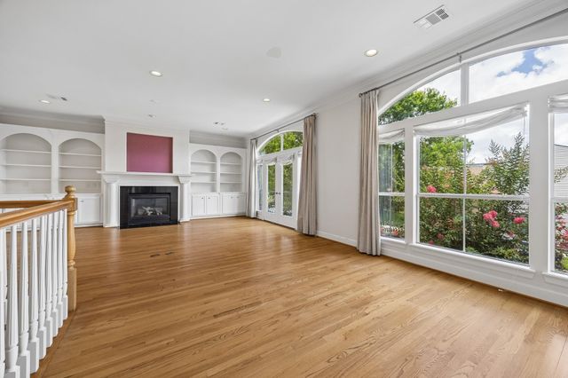 1119 Banks Street, Houston, TX 77006