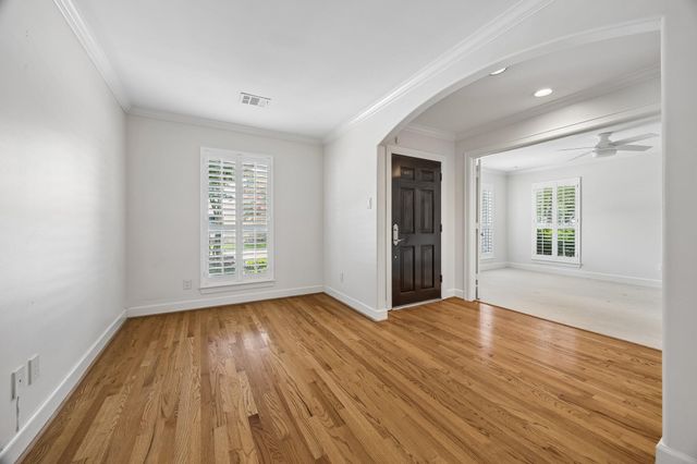 1119 Banks Street, Houston, TX 77006