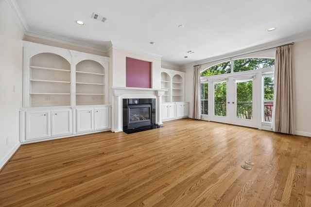 1119 Banks Street, Houston, TX 77006
