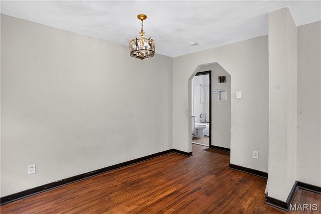 4117 Begg Boulevard, St Louis, MO 63121