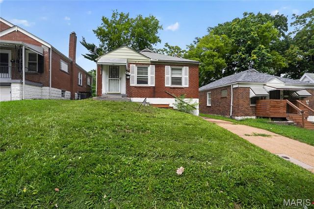 4117 Begg Boulevard, St Louis, MO 63121