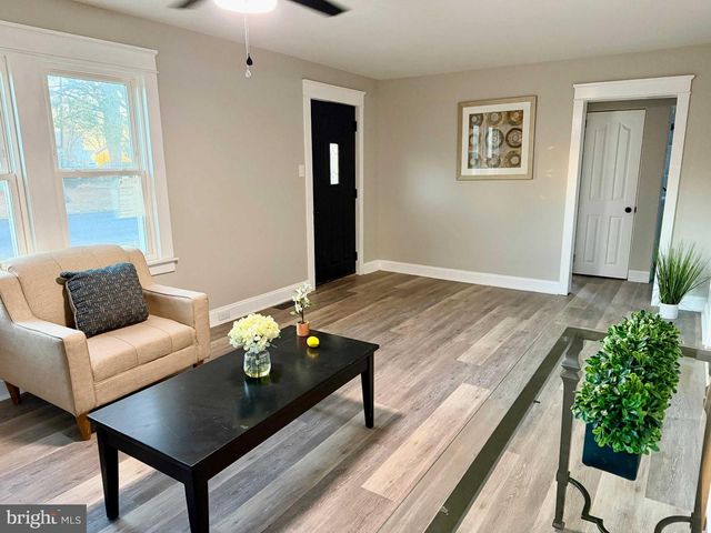 207 ELM DR, Seaford, DE 19973