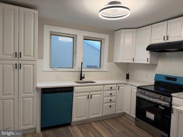 207 ELM DR, Seaford, DE 19973