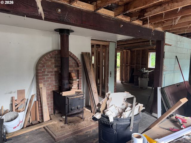 4923 MITCHELL LOOP Rd, Florence, OR 97439