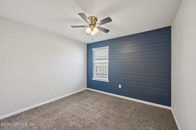 2205 PEBBLE POINT Drive, Green Cove Springs, FL 32043