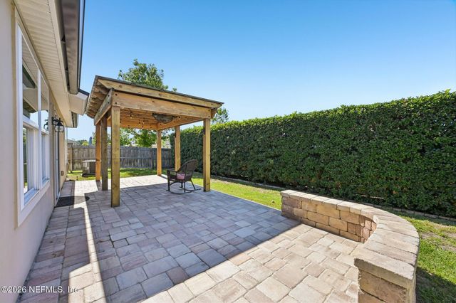 2205 PEBBLE POINT Drive, Green Cove Springs, FL 32043