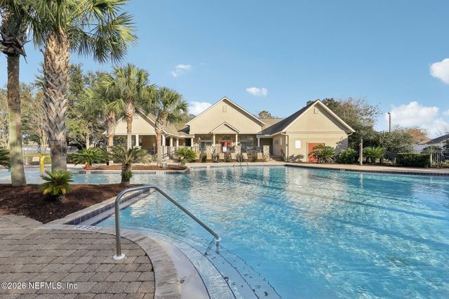 2205 PEBBLE POINT Drive, Green Cove Springs, FL 32043